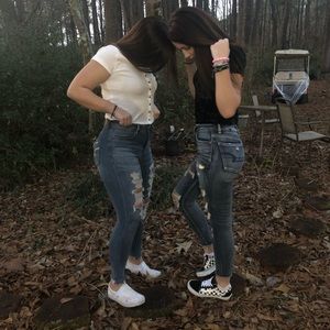 Meet your Posher, Bella